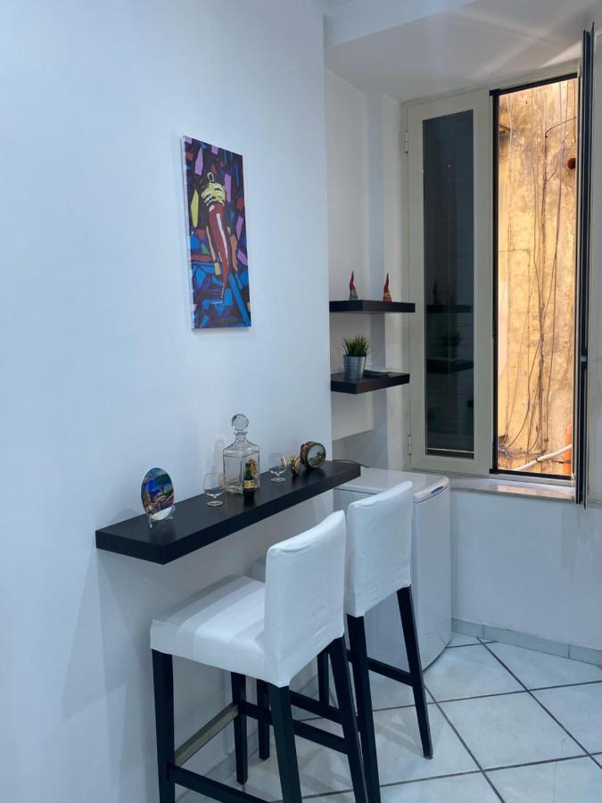 Casa Vacanza La Spagnola Νάπολη Εξωτερικό φωτογραφία